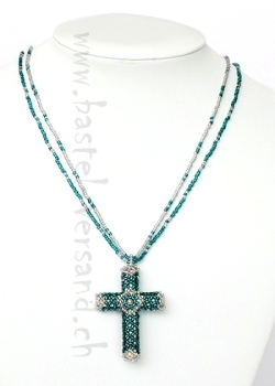 Halskette mit Kreuzanhänger türkis