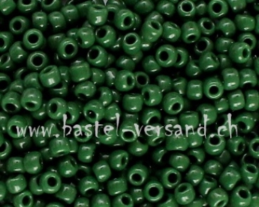 Toho Rocailles-Perlen 9/0 grün 321