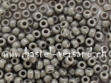 Toho Rocailles-Perlen 9/0 grau 344