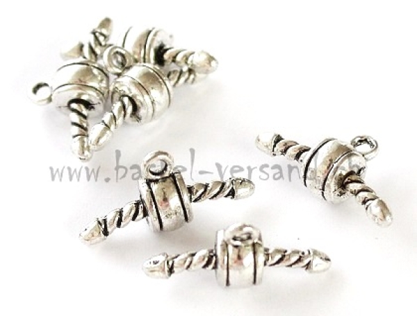 Metallteil mit Öse silberfarbig