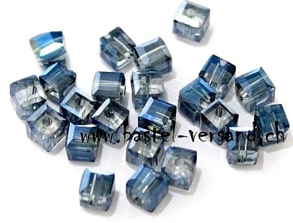 Glasperle Würfel 4 x 4mm blau