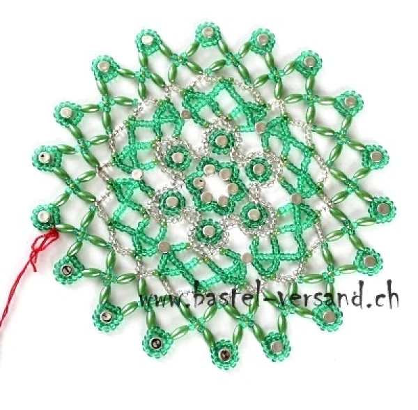 Perlendeckeli 12cm grün