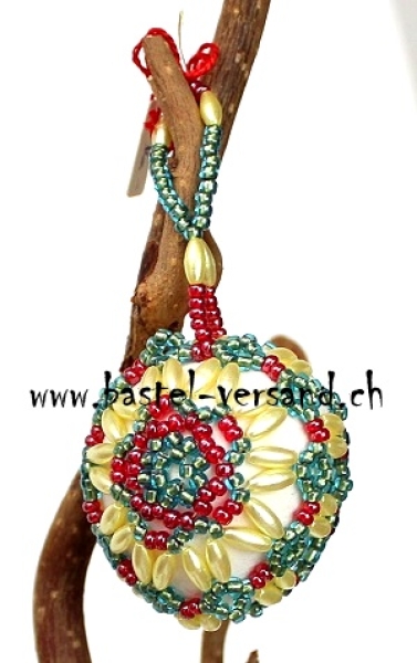 Perlenei ca. 4,5cm grün