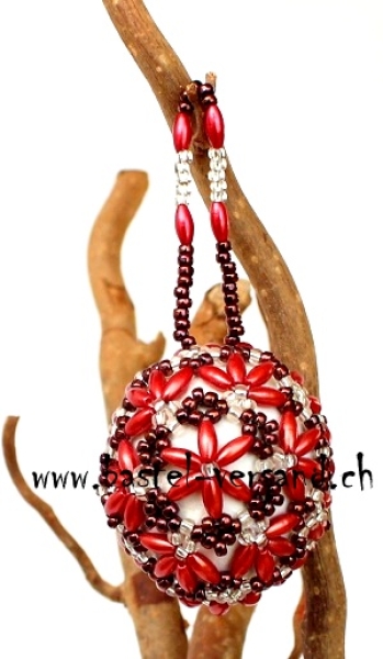 Perlenei ca. 4,5cm rot