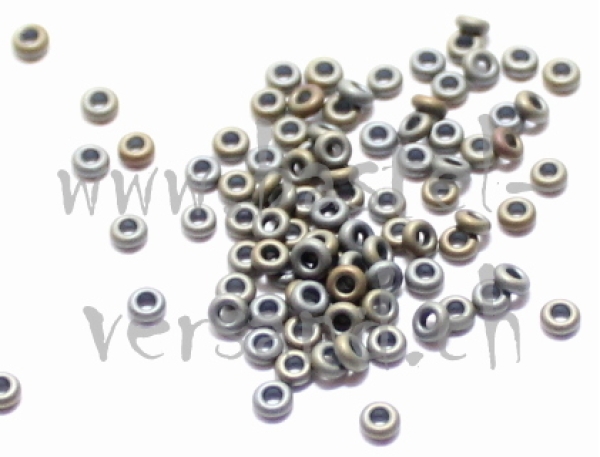 Toho Demi Round 11/0 matt grey iris