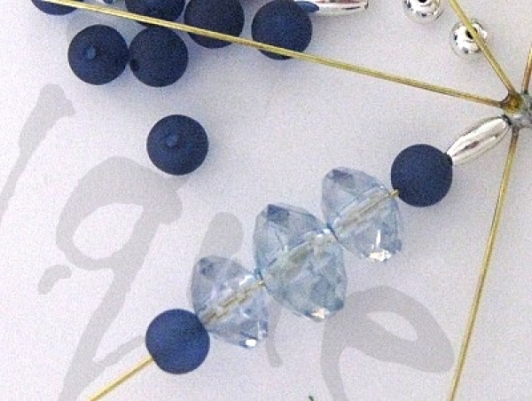 Bastelpackung Perlenstern E4 blau