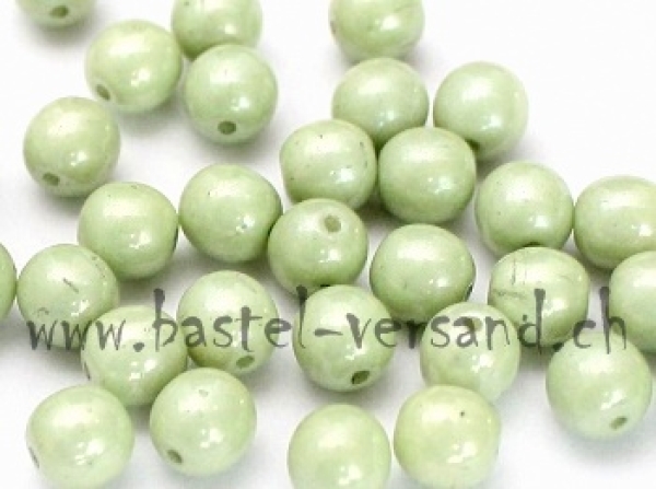 Glasperle 6mm hellgrün