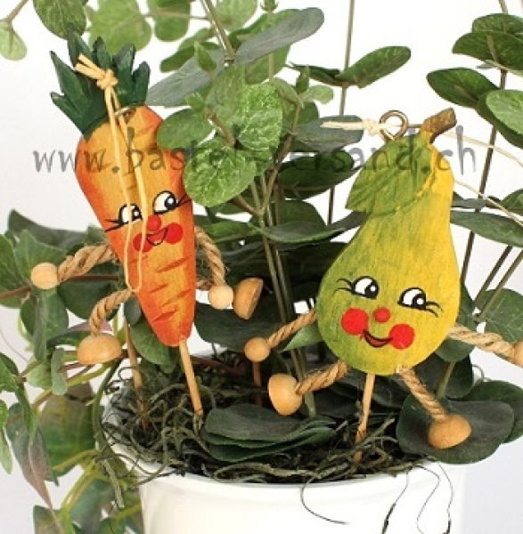 Holz Früchte Karotte und Birne