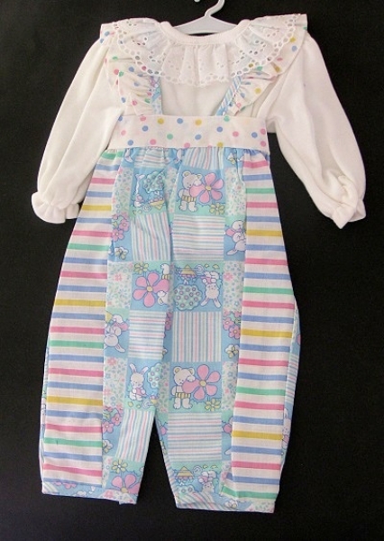 Puppen Trägerhose mit Bluse für 55cm Puppe