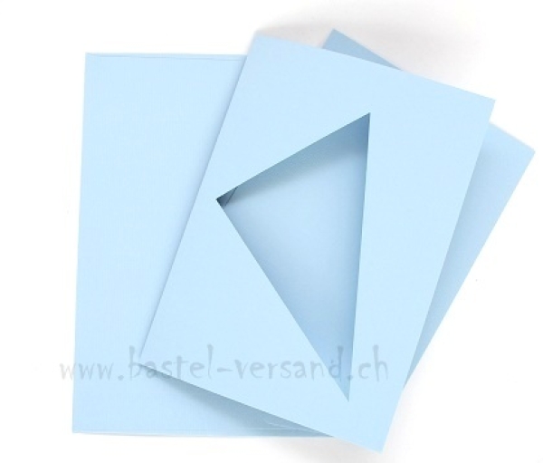 Doppelkarte A5 hellblau mit dreieck Ausschnitt und Couvert