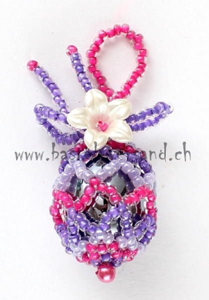 Perlenei ca. 3,5cm violett