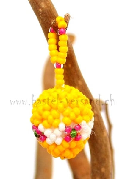 Perlenei ca. 2,3cm Blümchen gelb