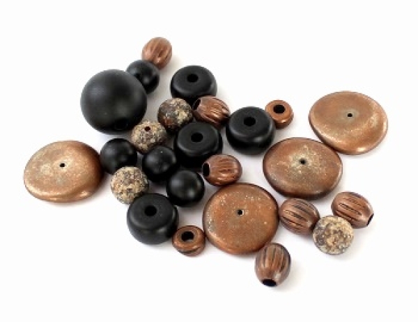 Perlensortiment schwarz/kupfer