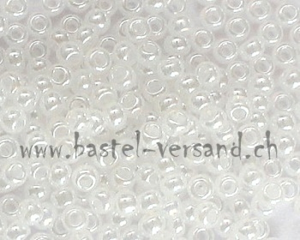 Toho Rocailles-Perlen 9/0 weiss 301