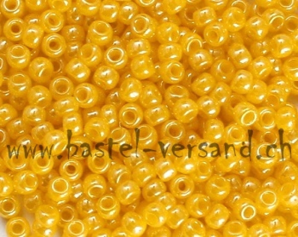 Toho Rocailles-Perlen 9/0 sonnengelb 312
