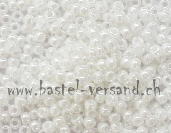 Toho Rocailles-Perlen 9/0 weiss 350