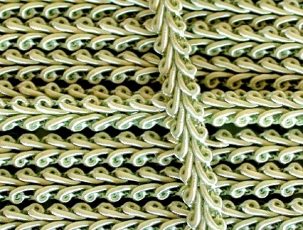 Schlingenborde 8mm reseda