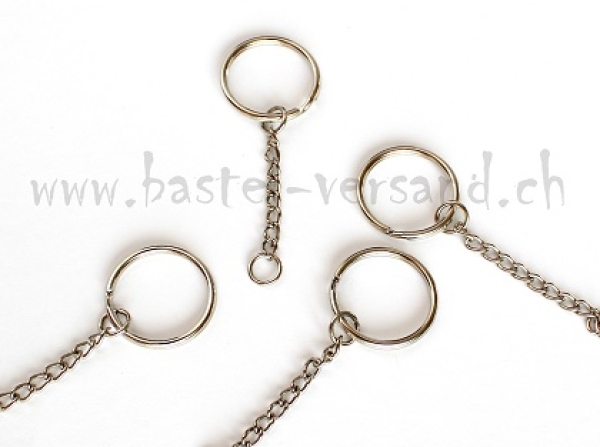 Schlüsselring mit Kette