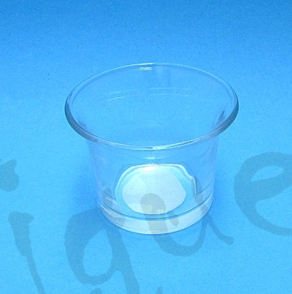 Teelichthalter aus Glas